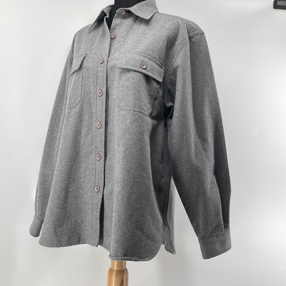 Women's Gray Button-Front Shacket Jacket - Picture 7 of 10